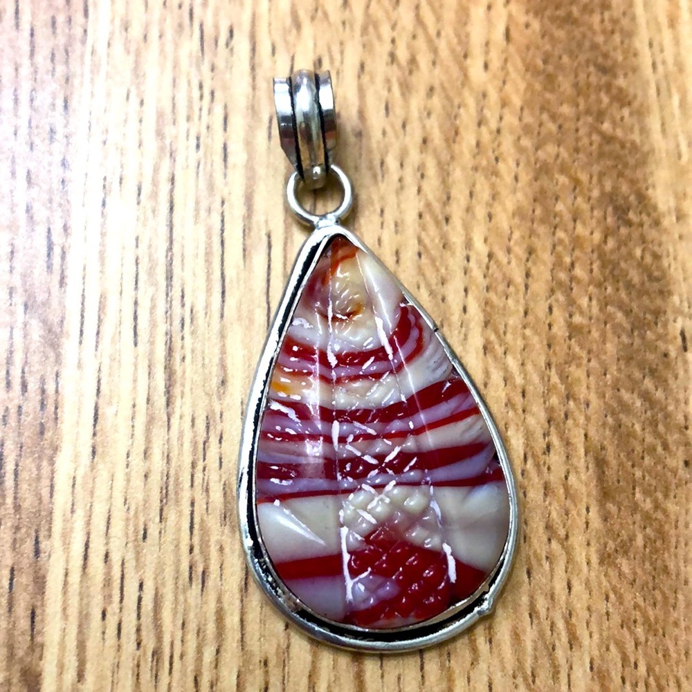 Sterling Silver 925 Tear Drop Carved Swag Glass Art Pendant